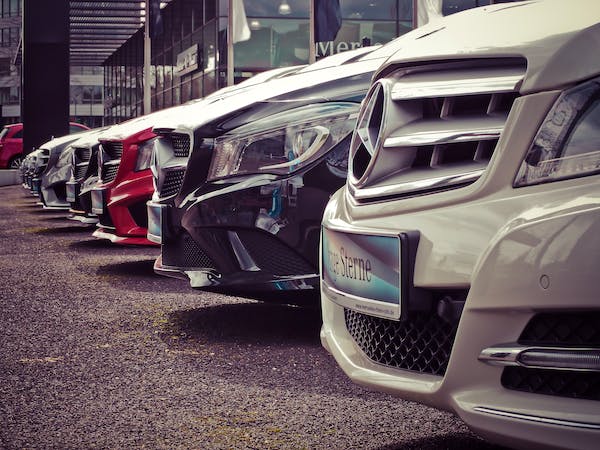 5 Langkah untuk Menentukan Asuransi Mobil Terbaik untuk Anda