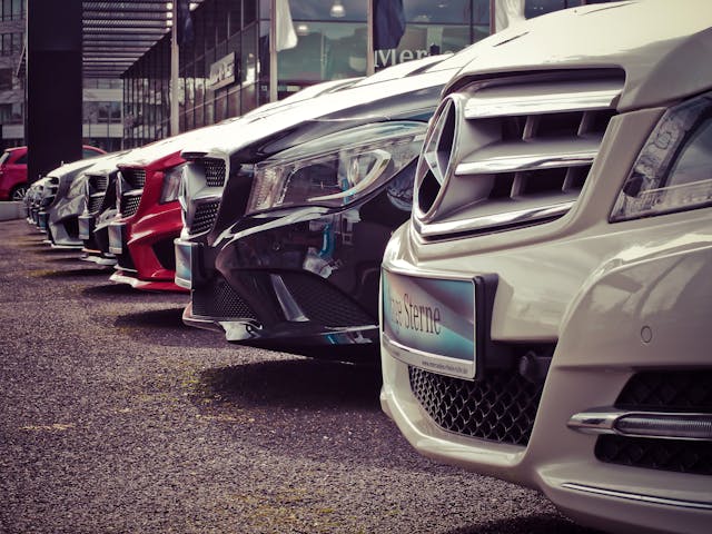 Asuransi Mobil Bekas: Perlu atau Buang-Buang Uang?